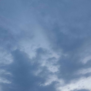 美女黑洞洞被人操
